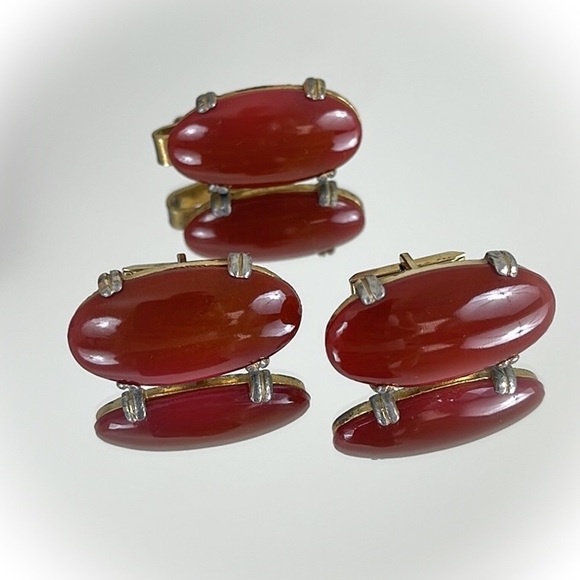 💕How I love this Beautiful Vintage Red Carnelian Cufflinks & Tie Clip Set💕 - Picture 3 of 9